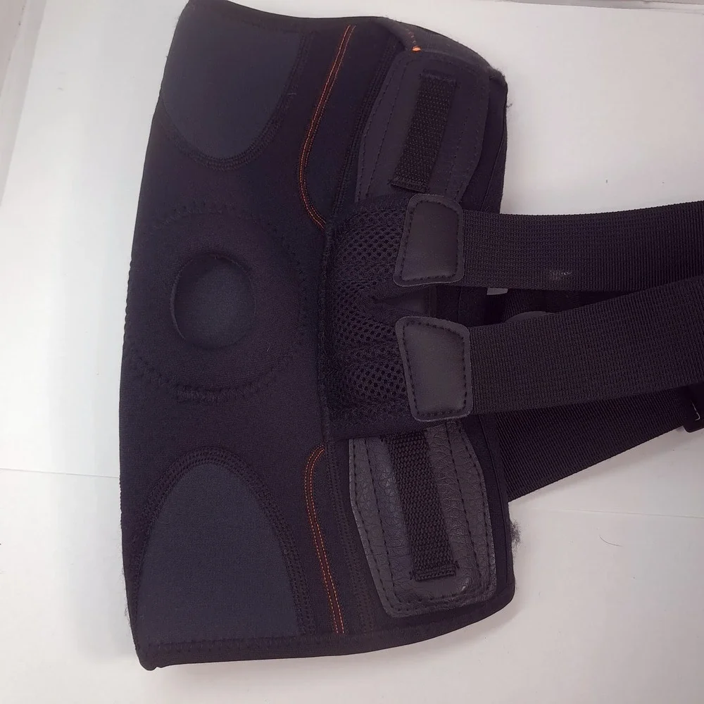 Shock Doctor 875 ultra knee support brace with bilateral hinges sz MEDIUM black